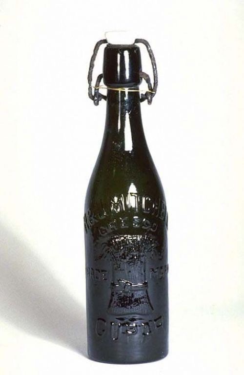 Bottle used by R. and J. Mitchell